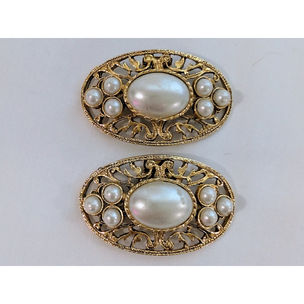 Estate shoe clips